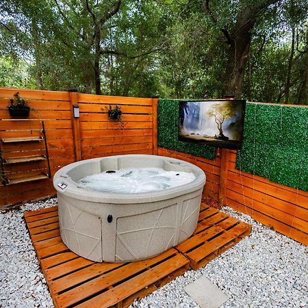 Serene Life Retreat チップリー エクステリア 写真